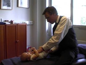 behandeling baby met maagprobleem